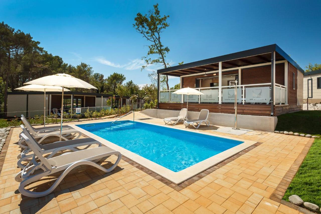 Premium Camping Homes Santa Marina, Lanterna Tar-Vabriga Extérieur photo