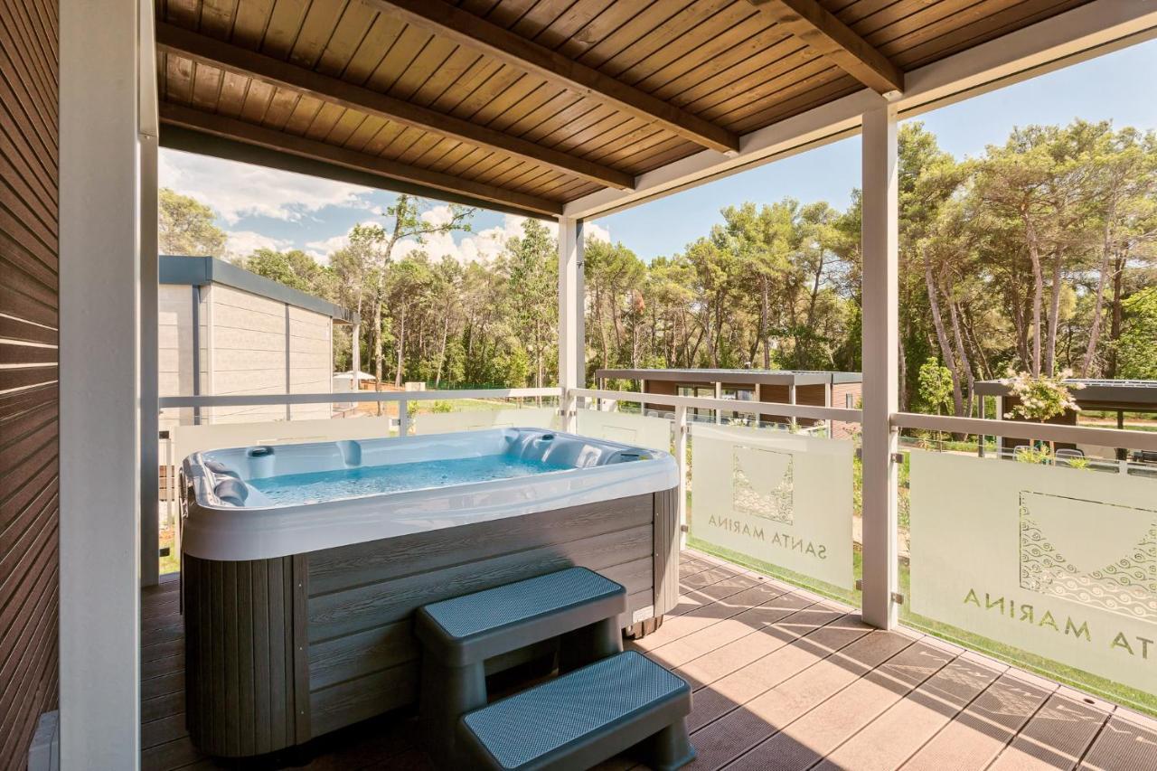 Premium Camping Homes Santa Marina, Lanterna Tar-Vabriga Extérieur photo