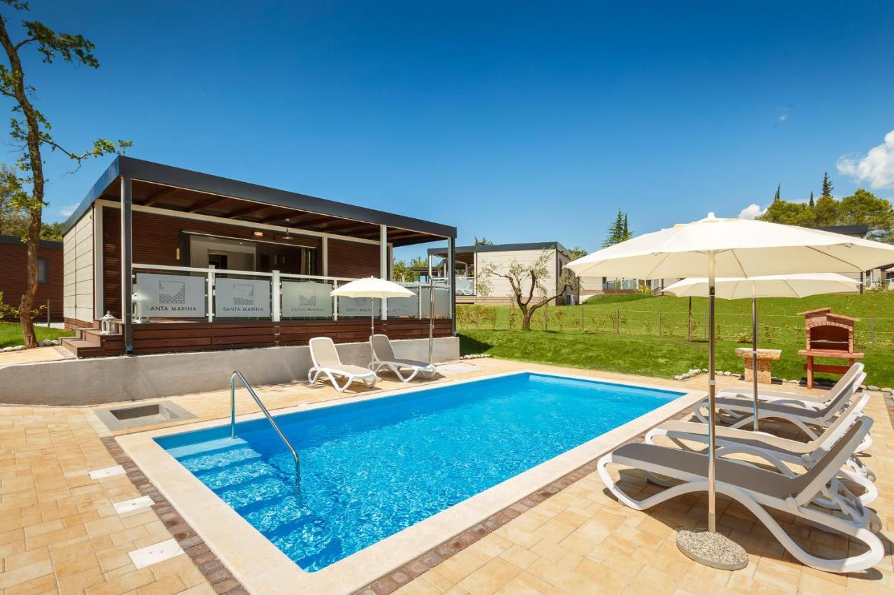 Premium Camping Homes Santa Marina, Lanterna Tar-Vabriga Extérieur photo