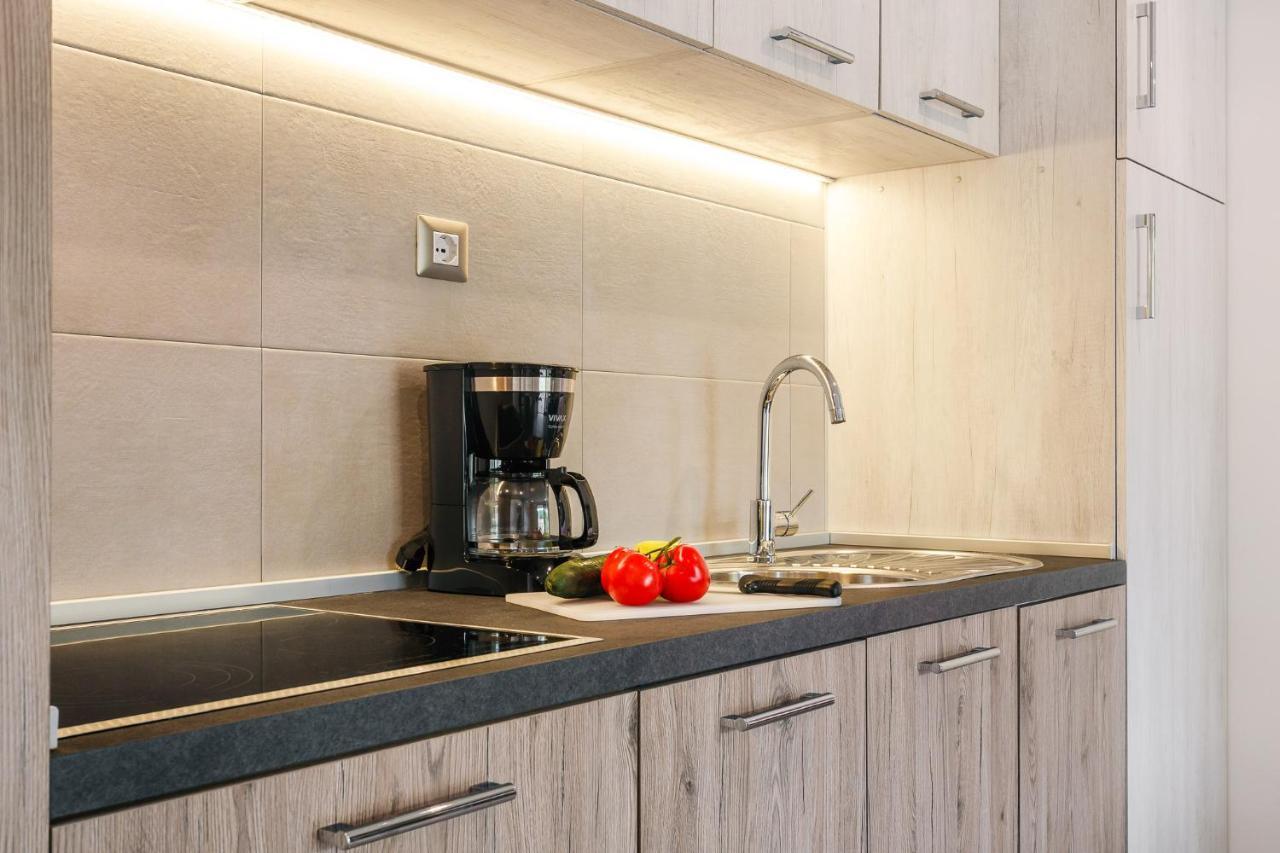 Premium Camping Homes Santa Marina, Lanterna Tar-Vabriga Extérieur photo